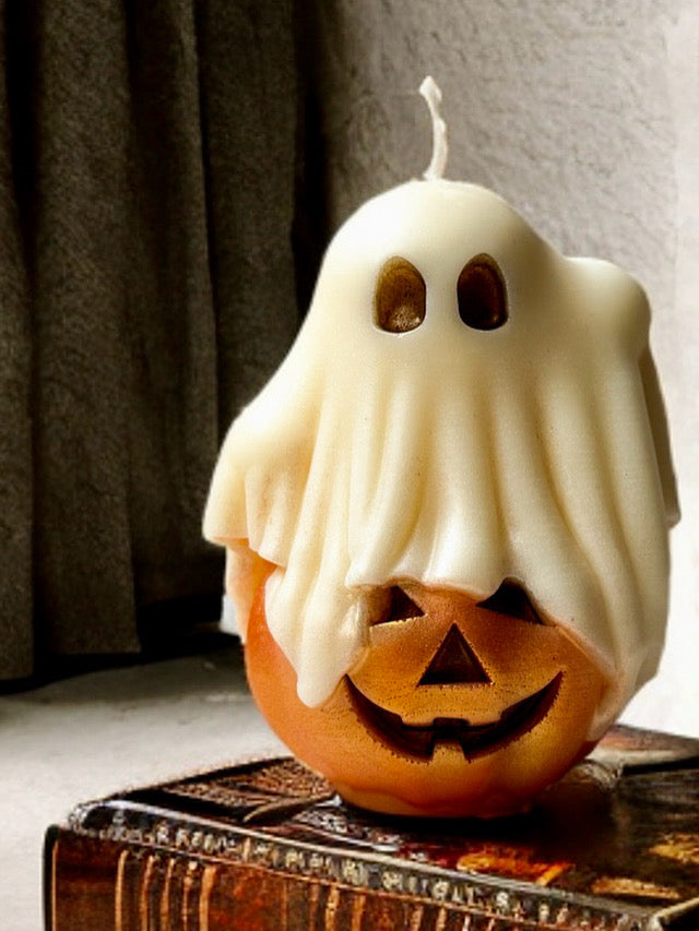 Phantom’s Pumpkin: Ghost Candle