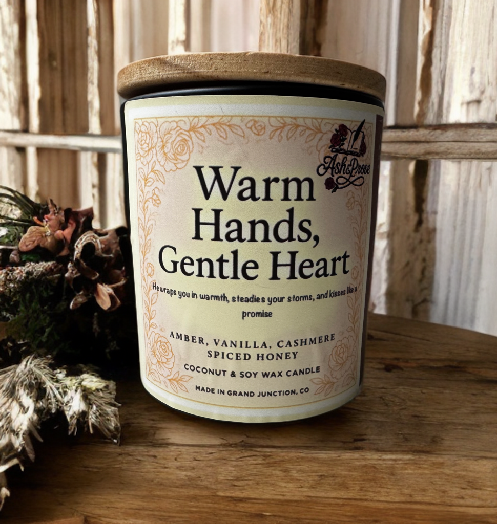 Warm Hands, Gentle Heart | Golden Retriever Trope Candle
