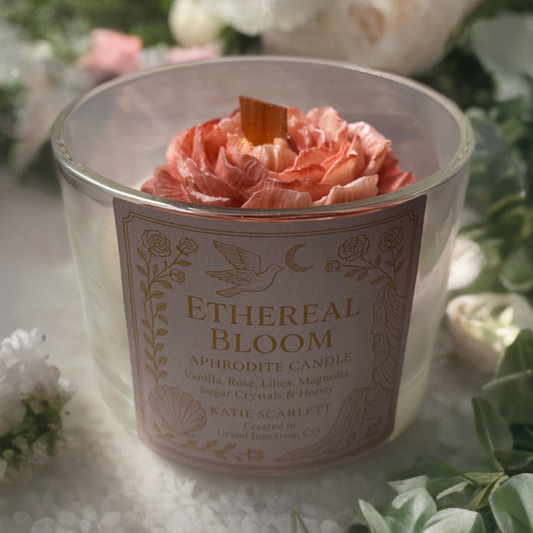 Aphrodite’s Ethereal Bloom – Luxury Goddess Candle