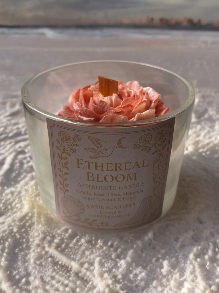 Aphrodite’s Ethereal Bloom – Luxury Goddess Candle