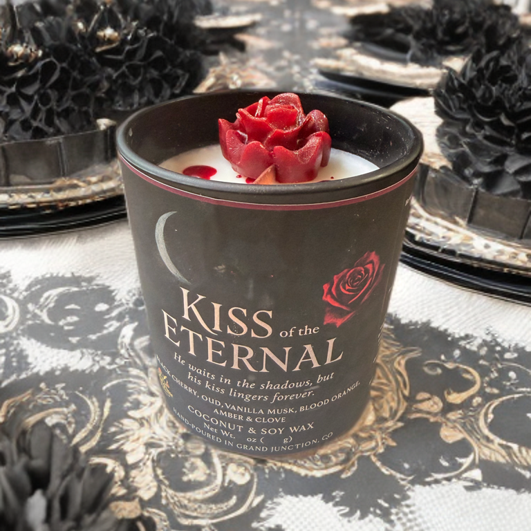 Kiss of the Eternal | Vampire Romance Candle