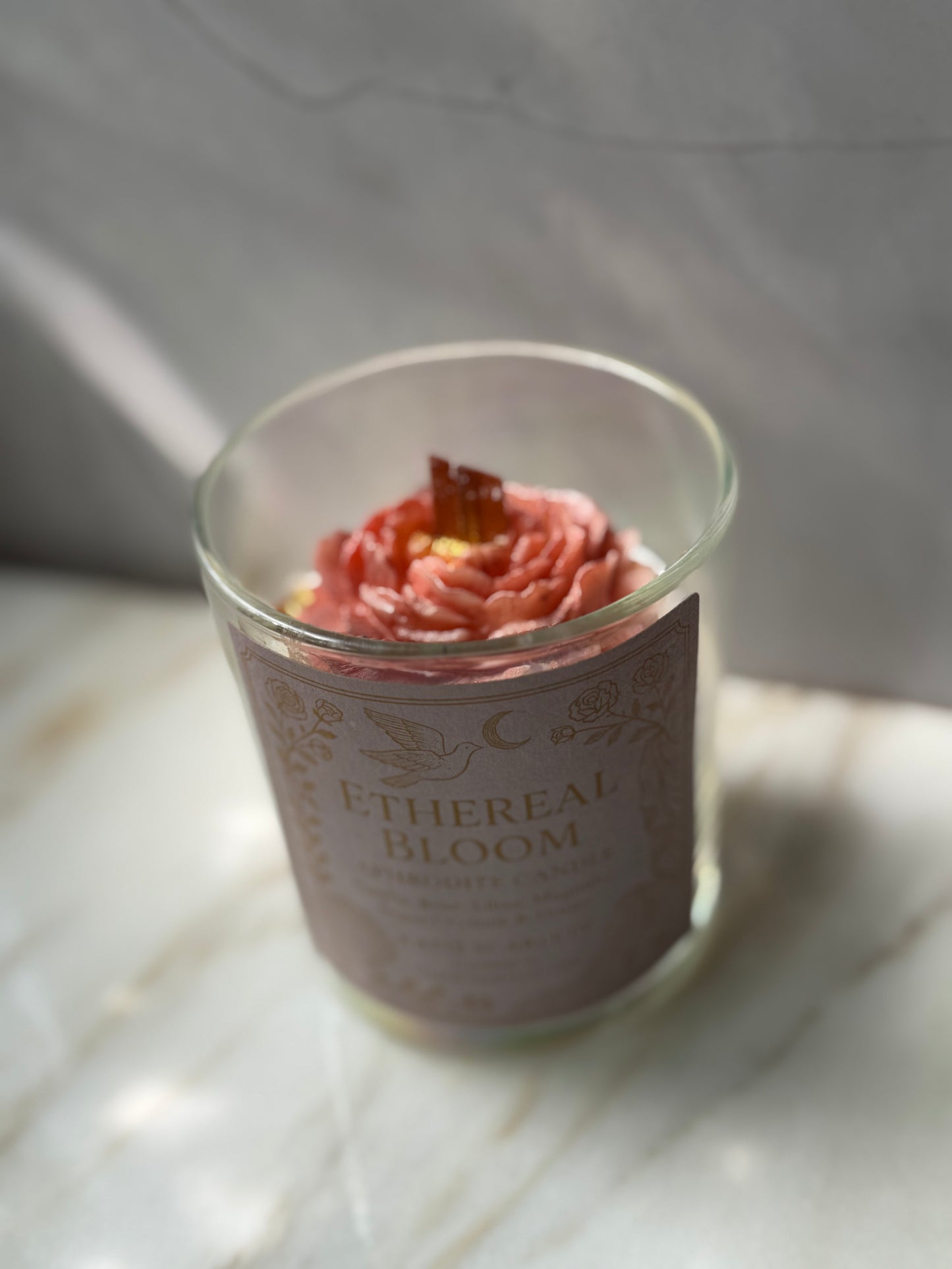Aphrodite’s Ethereal Bloom – Luxury Goddess Candle