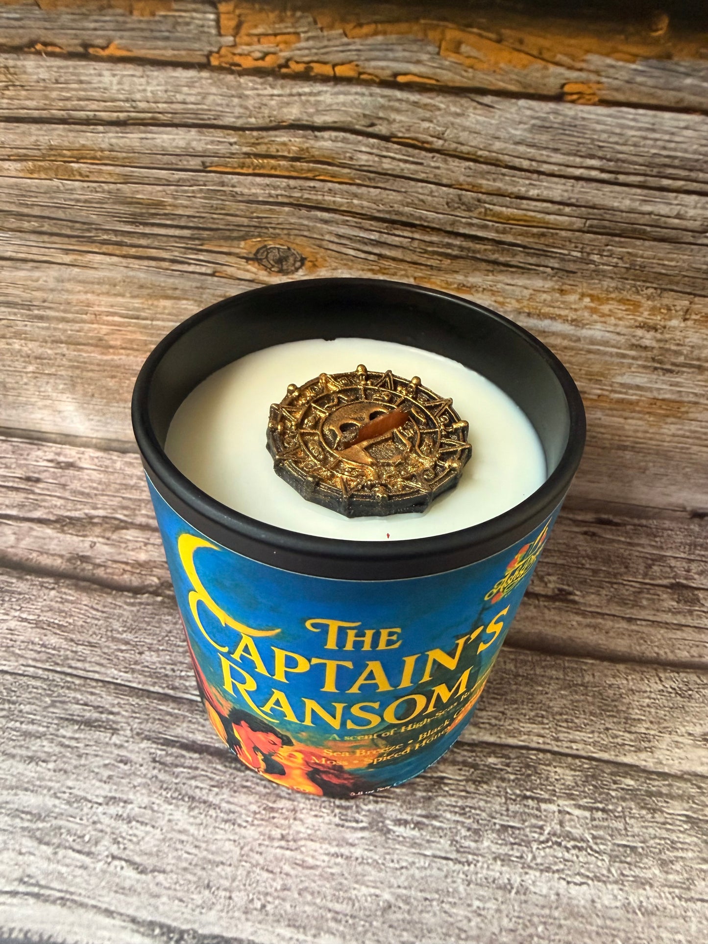 Product photo- jar candle with wax dubloon