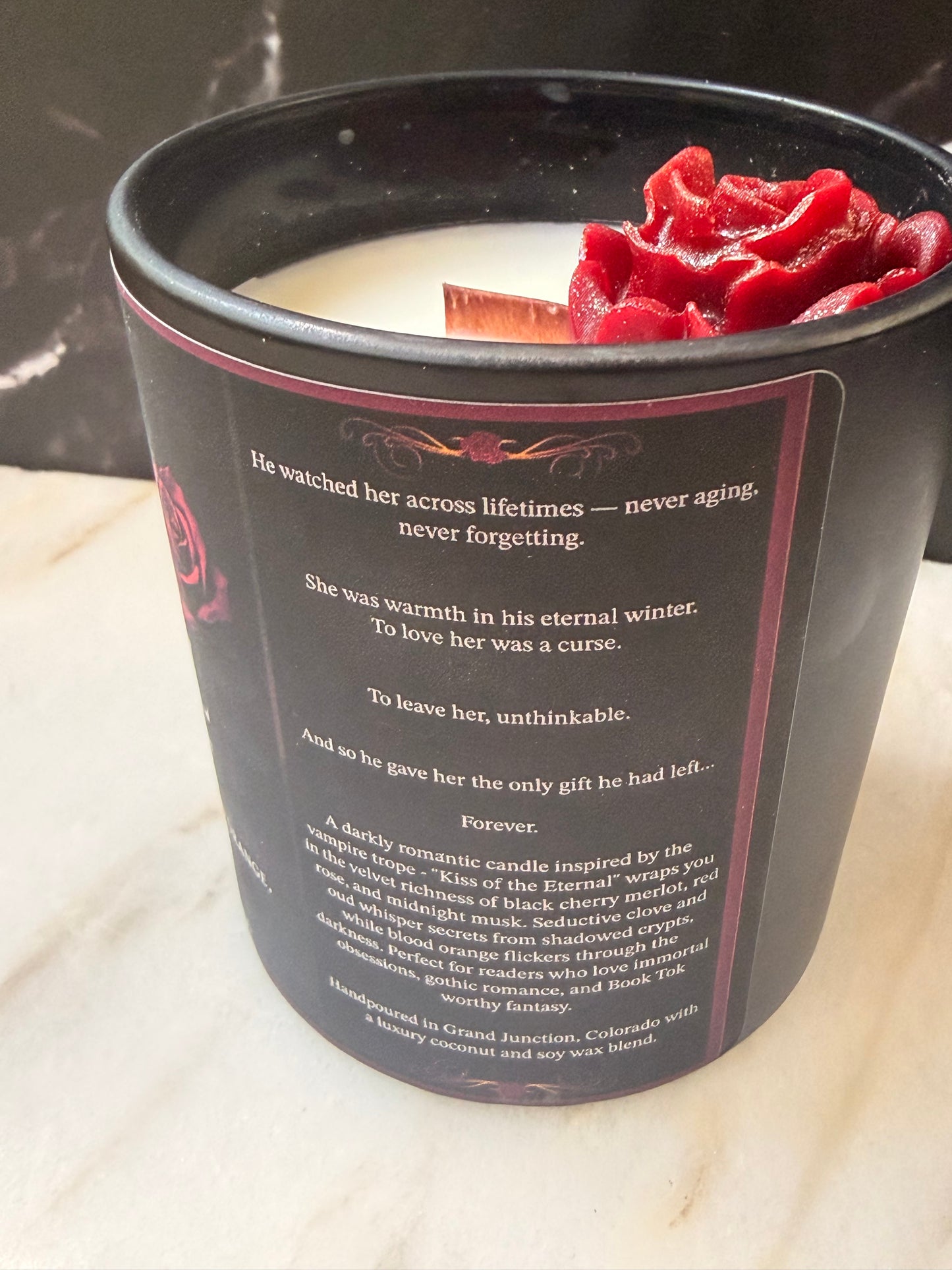 Kiss of the Eternal | Vampire Romance Candle