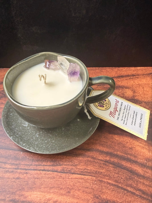Mugwort "The Dreamer's Brew" Candle | Ethereal Folklore & Lavender