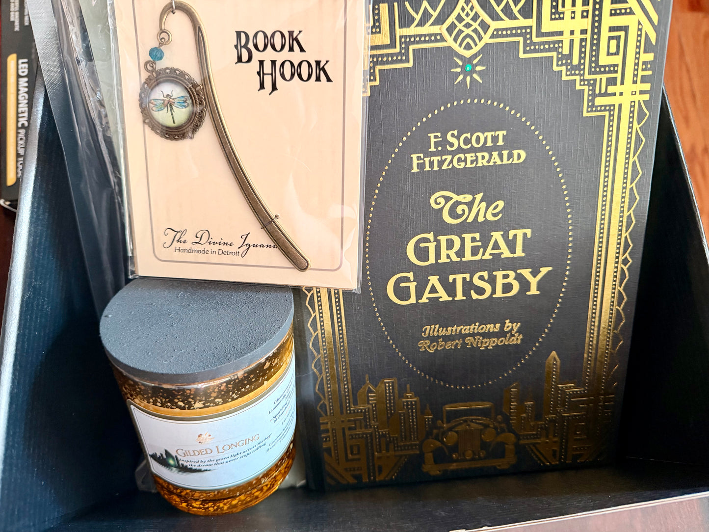 Gatsby Gift Set | Art Deco Book, Candle & Cocktail Kit